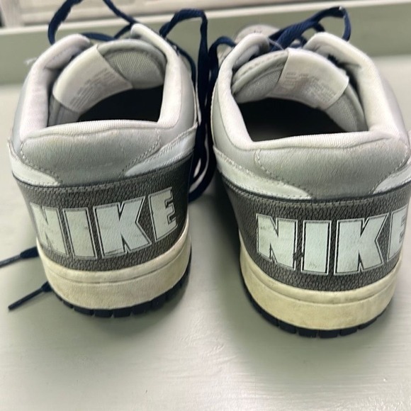 Men's Nike Terminator Low Metallic Silver Sparkle Swoosh Logo Sneakers Size 11.5 - Picture 5 of 8